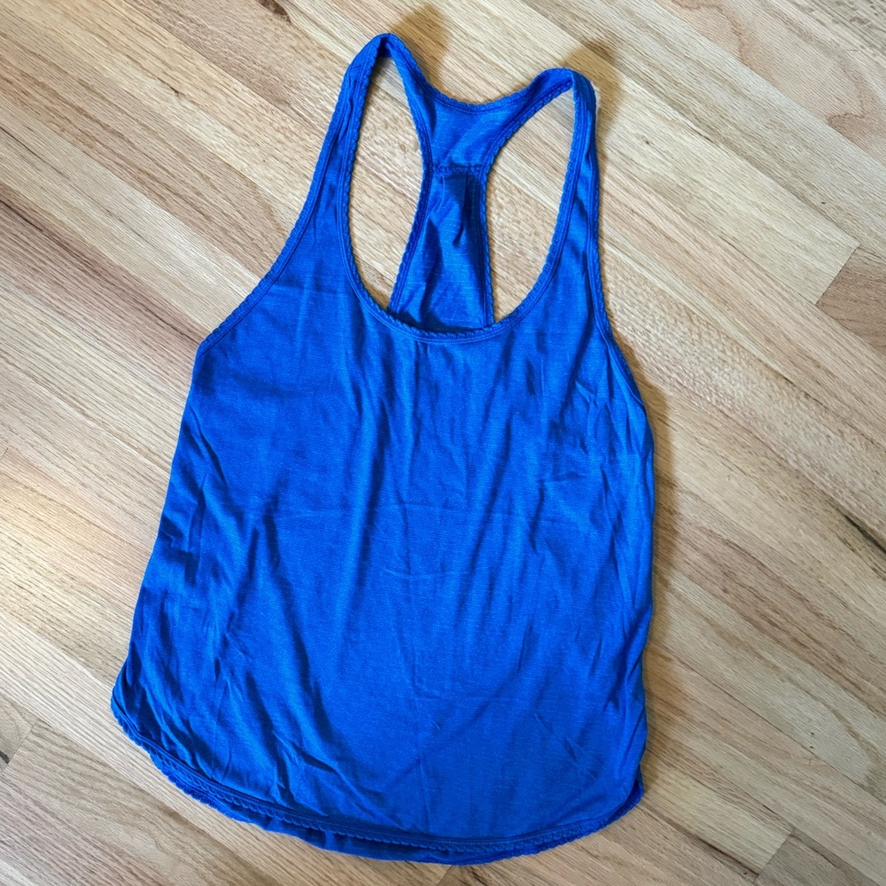 Lululemon Scalloped Tank